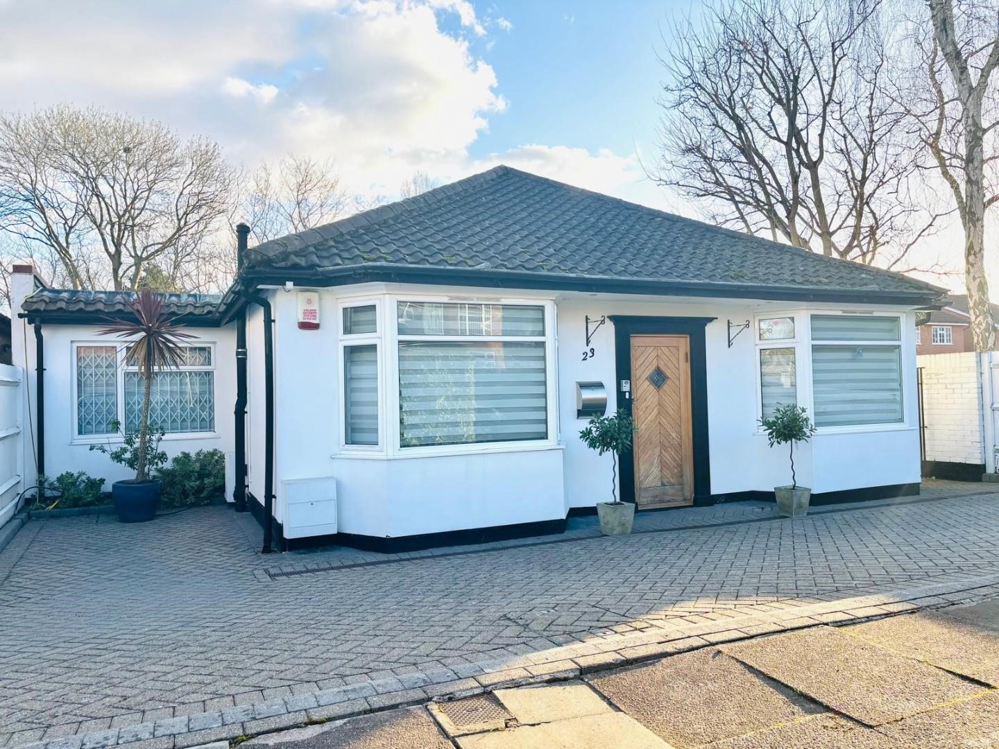 Sunnydale Gardens, Mill Hill, NW7, London